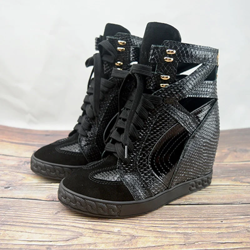 Weiß Krokodil Leder Keil Stiefel Höhe Zunehmende Hohe Plattform Lace-up Ridding Stiefel Gummi Sohle Frühling Herbst Casual Schuhe