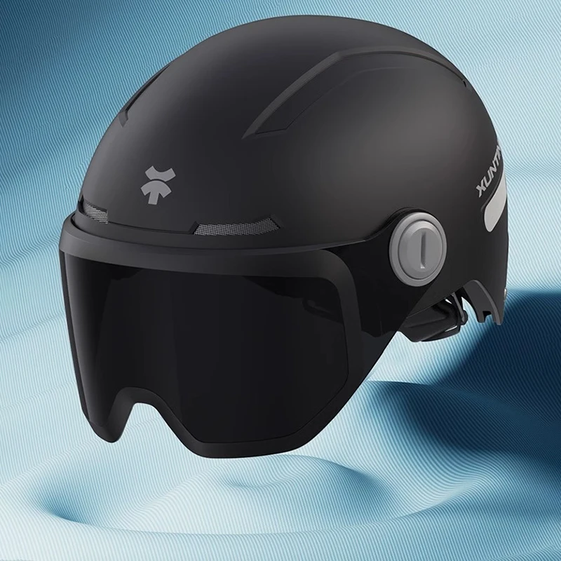 3C-Zertifizierung Großer elektrischer Helm für Männer und Frauen/Vier Jahreszeiten Universeller Helm Elektrisches Motorrad Großer Halbhelm Image