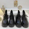 Frauen Stiefel Herbst Winter neue runde Zehen dicke Sohle Mode Schuhe für Frauen einfarbig elegante