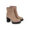 High-Heel-Stiefelette CALVIN KLEIN JEANS "HEEL PLATFORM ZIP BOOT SS", Damen, Gr. 40, beige, Textil, unifarben, Veloursleder, modisch, Schuhe, Blockabsatz, Plateau, Stiefelette, praktischer Fersenreißverschluss