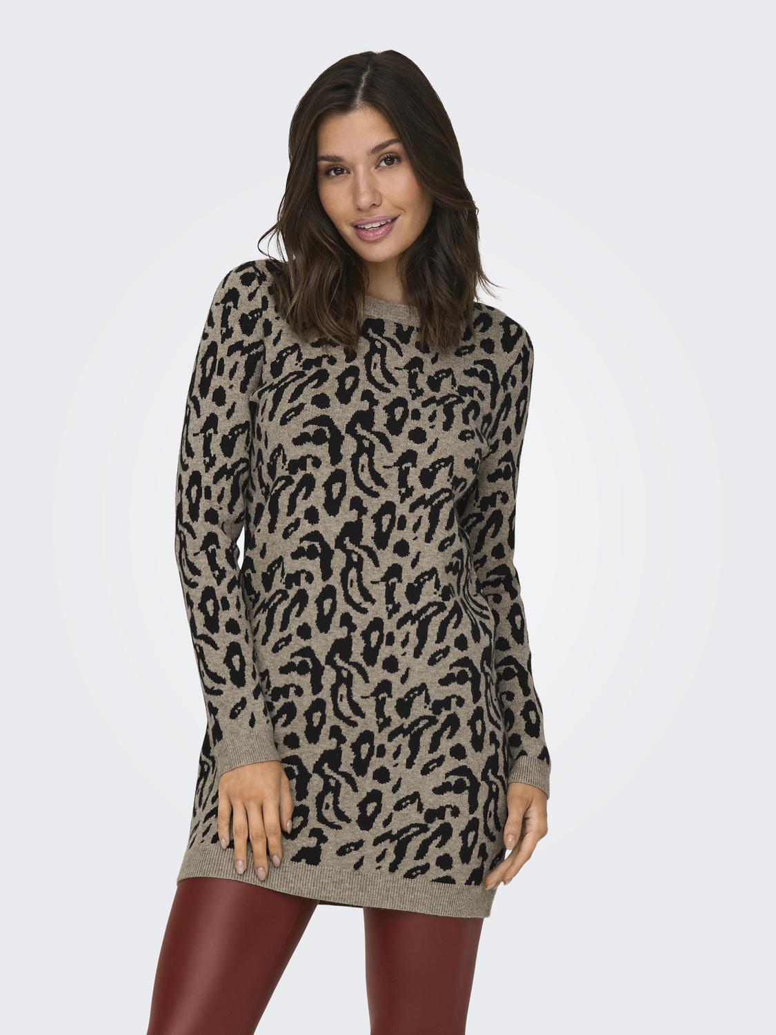 Strickkleid ONLY "ONLJENNI LS ANIMAL DRESS EX KNT", Damen, Gr. M, N-Gr, braun (fossil pattern:schwarz leo), Strick, Obermaterial: 50% Viskose, 27% Nylon, 23% Polyester, animal-print, gemustert, regular fit ca. Mitte Oberschenkel, Rundhals, Kleider...