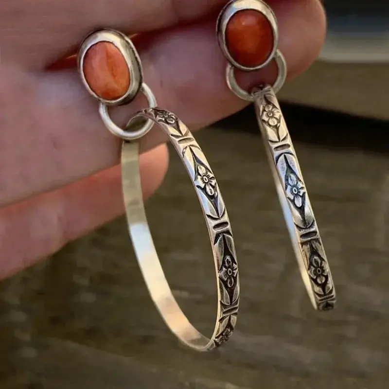 Vintage Metall Kreis Roter Stein Ohrringe Böhmischer Schmuck Antik Silber Farbe Hohl Runder Tropfenohrring für Frauen