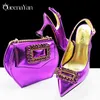 Neuankömmling reifen Stil lila Farbe Party Hochzeit spitzen Zehen High Heel Frauen Schuhe und Tasche