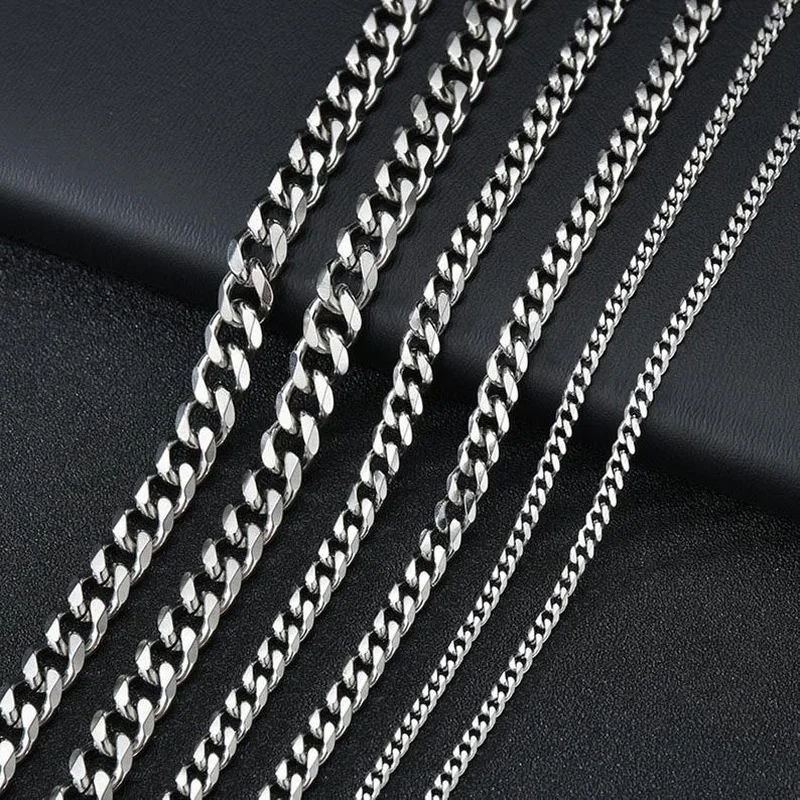 HIYEE NK Kubanische Kette für Damen und Herren, Halskette, Schmuck, Geschenk, klassischer Stil, 50, Länge für hochglanzpolierte, nicht verblassende Großhandelsmode Image