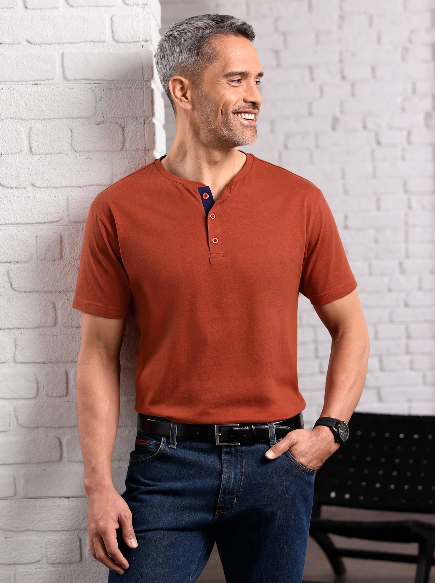 Rundhalsshirt CLASSIC "Rundhals-Shirt", Herren, Gr. 56/58, rot (rostrot), 100% Baumwolle, unifarben, Rundhals, Shirts Image