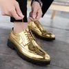2021 Casual Lederschuhe Herren Superstar Brogues formelle Lederschuhe Oxford Goldschuhe Schnürschuhe Herren Silber große Größe 47 Ghn