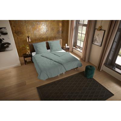 Bettwäsche "Pure Uni", grün (sage grün), B/L: 135cm x 200cm, , Microfaser, B/L: 80cm x 80cm, Microfaser, Obermaterial: 100% Polyester, PURE LUXURY COLLECTION, Bettwäsche, Mikrofaser, 135x200, 2 Teilig, Pflegeleicht, Uni, Reißverschluss Image