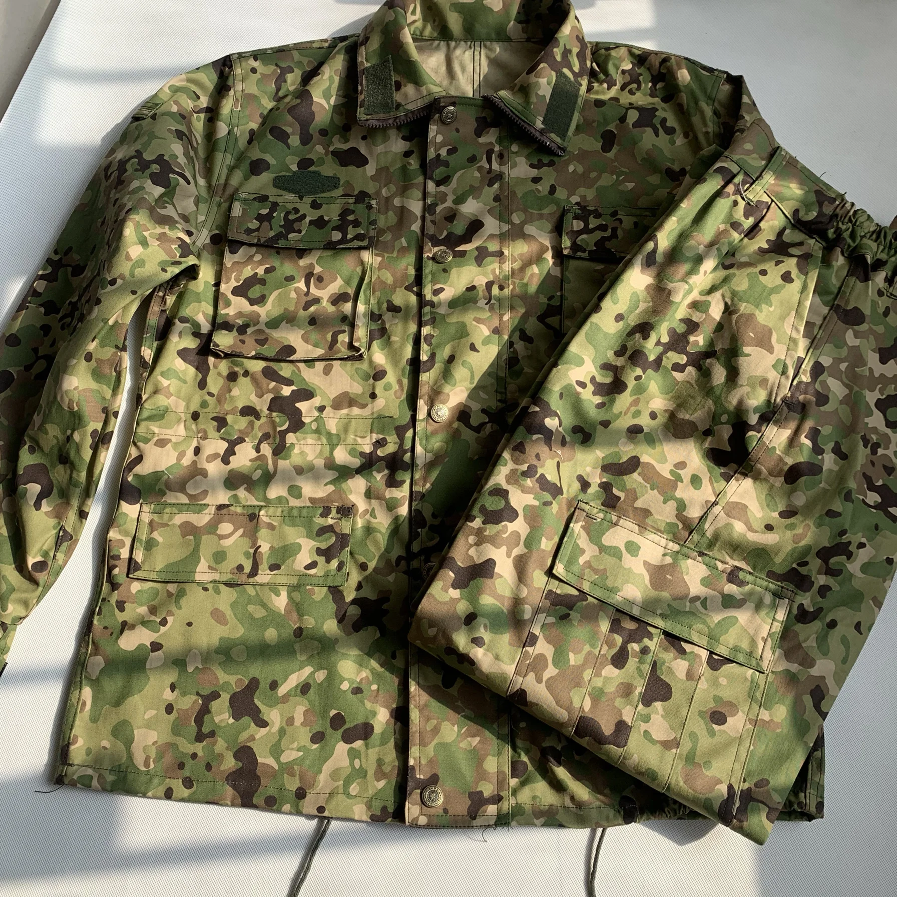 CP Flecktarn Tarnuniform Grün Neu Image