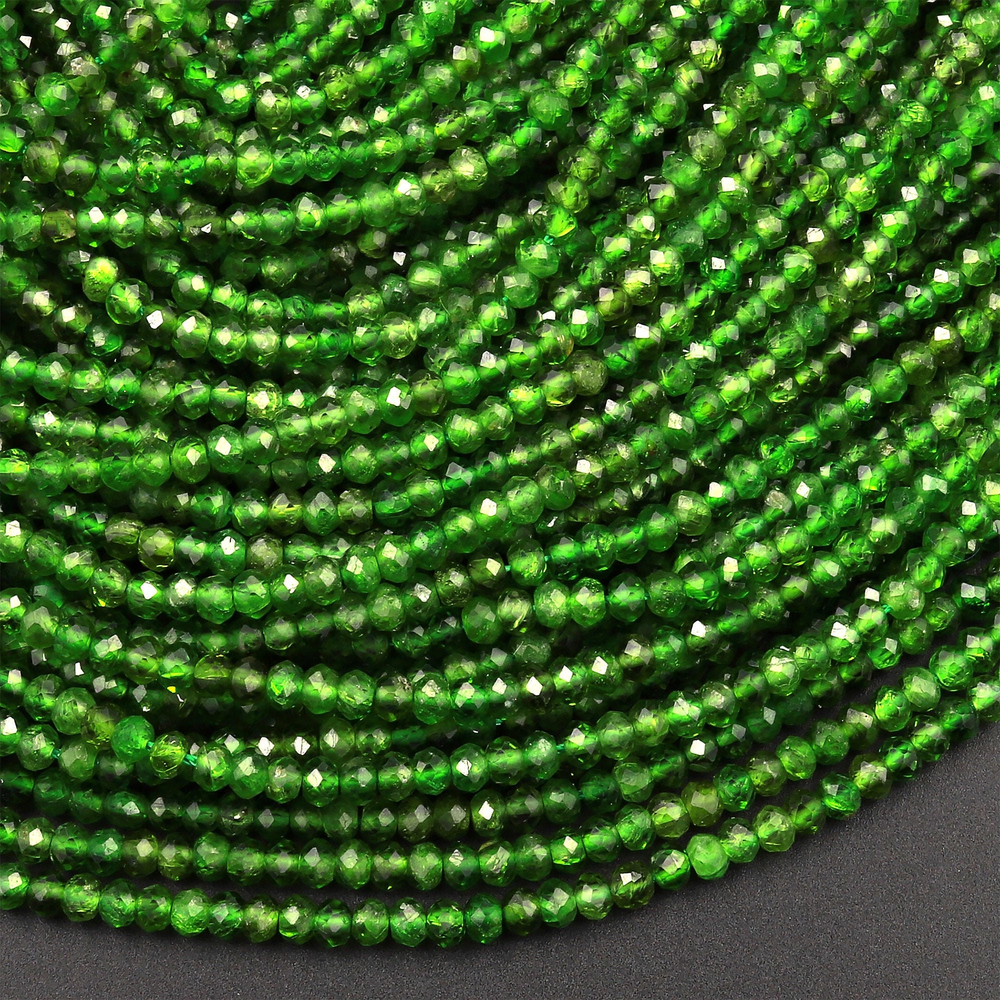 "Perline di pietra preziosa rondelle sfaccettate in diopside di cromo verde naturale autentico da 3 mm, filo da 15,5\""
