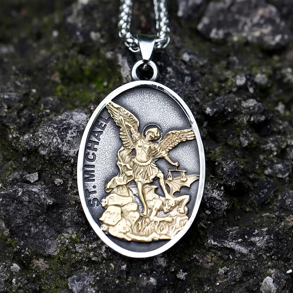 Neue Männer Edelstahl Erzengel St. Michael Wächter Anhänger Halsketten Mode Schmuck Kreativität Ketten Geschenke Image