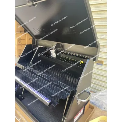 XL450B 36-Inch Portable TRIANGLE Toolbox Multi-Tier Design 16-Gauge Construction SAE and Metric Tool Chest