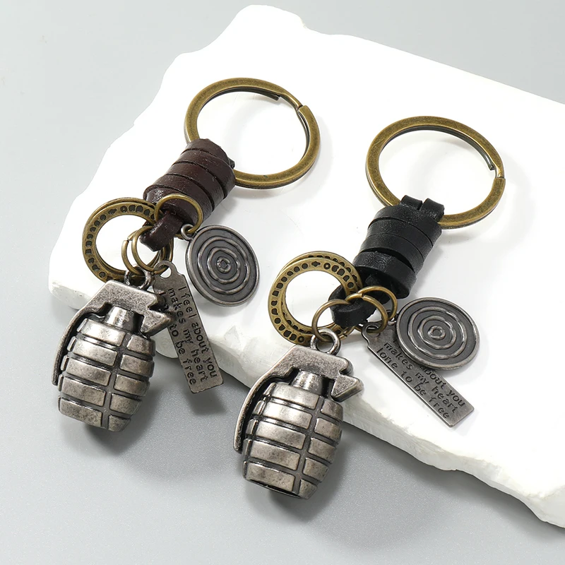 Modeschmuck Schlüsselanhänger mit Granatform Image