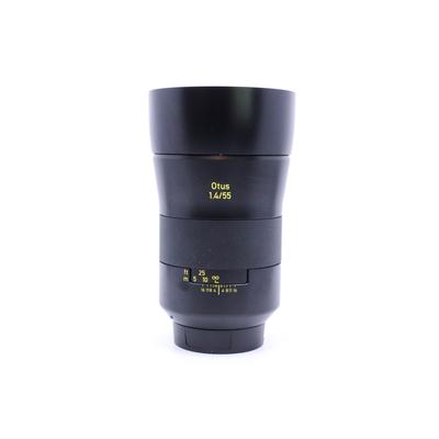 Used Zeiss Otus 55mm f/1.4 T* Distagon ZE - Canon EF Fit
