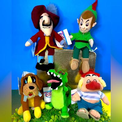 Disney Toys | Disney Exclusive Nwt Vtg 90s Peter Pan Retired Bean Bag Plush Complete Set Of 5 | Color: Green/Red | Size: 8”