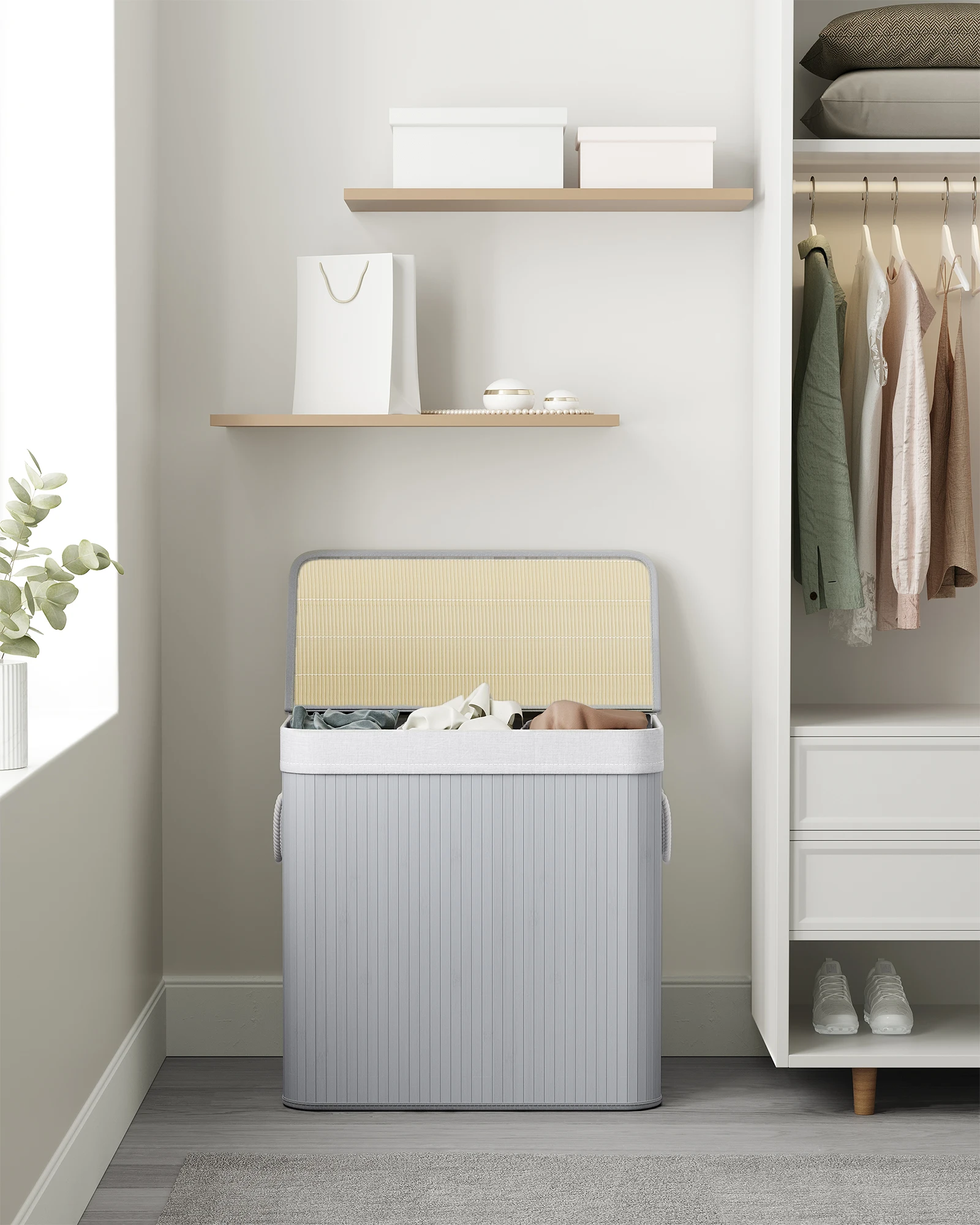 SONGMICS Wäschekorb, mit Deckel und Griffen, aus Bambus, 3 Fächern, 150 L Image