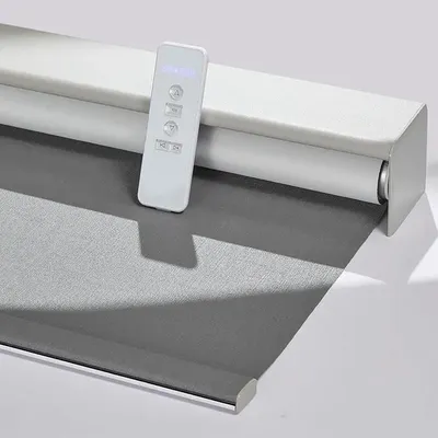 Professional Customized Square Valance100% Blackout Zigbee Motor Intelligent Device Motorized Roller Blinds For Home Windows