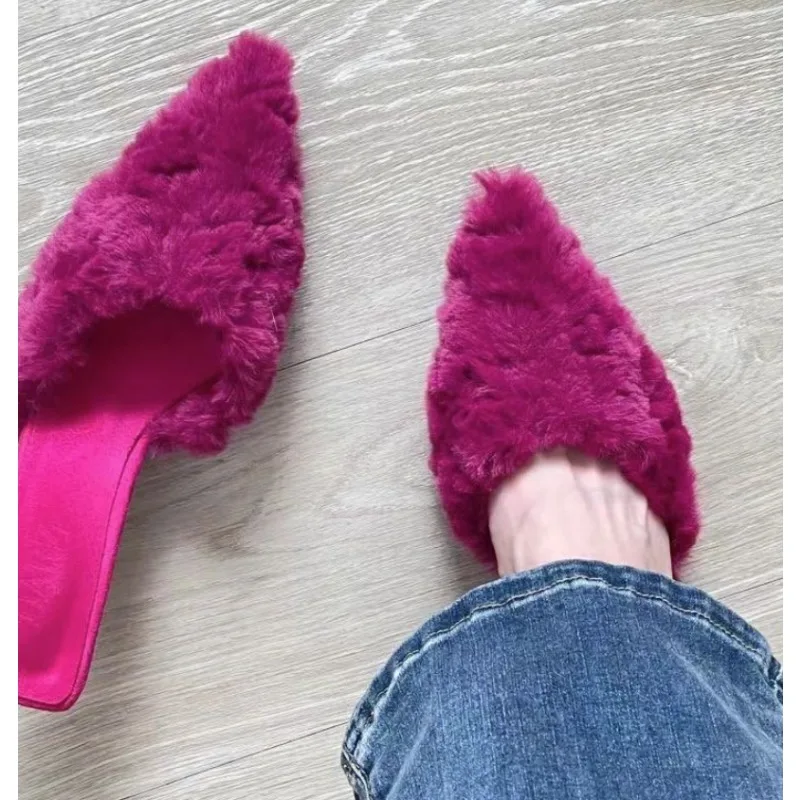 Neue Hausschuhe Casual Schuhe Frau Rosa Rutschen Flach Schmetterling-Knoten Med Abdeckung Kappe Pelz Flip-Flops Pantofle Luxus plüsch Pumpen