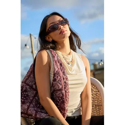 UO Matilda Clean Sunglasses - Maroon at Urban Outfitters