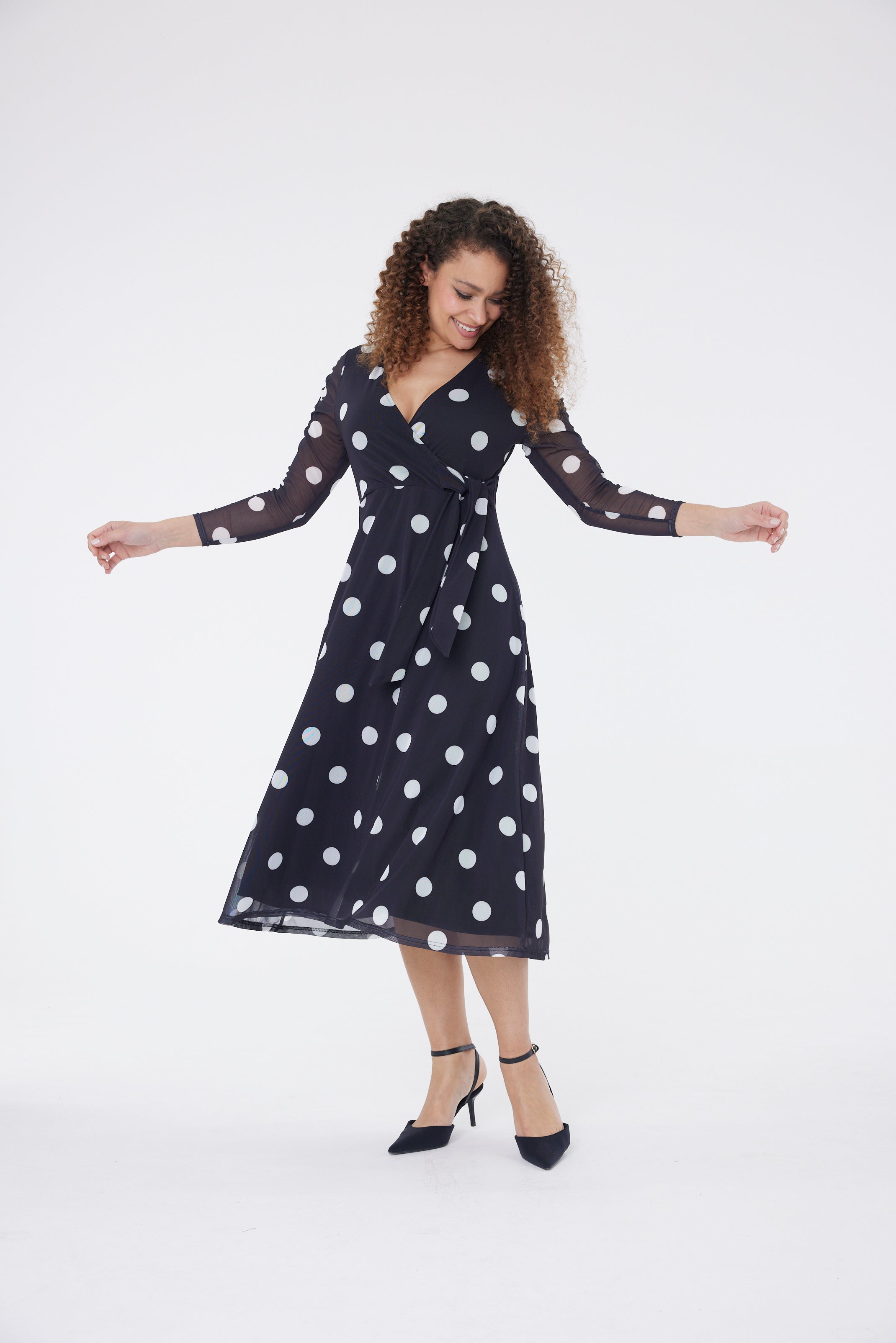 Rebecca gepunktetes Kleid EU 40 / UK 12