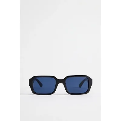 UO Black Nate Sunglasses - Black at Urban Outfitters