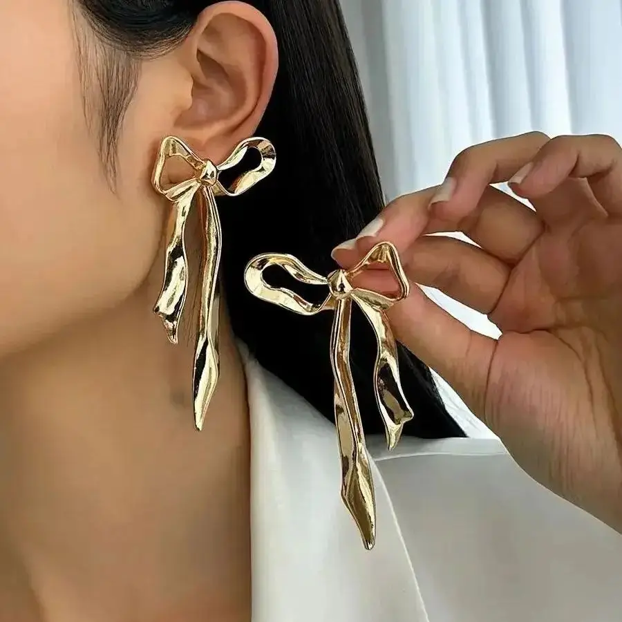 SHIXIN Mode-Design Gold Farbe Bogen Anhänger Ohrringe für Frauen Vintage Lange Quaste Drop Ohrringe Damen Schmuck Geschenk 2025, Neue Image