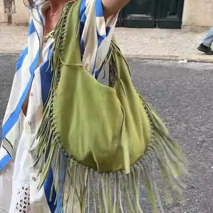 Vintage Wildleder Hobos Damen Umhängetaschen Bohemian Quaste Handtaschen Große Kapazität Einkaufstasche Herbst und Winter Große Shopper Geldbörsen