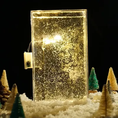 Magische verschneite Landschaft Nachtlichter kleine Straßenlaterne verschneite fließende Nacht DIY Weihnachtslichter Weihnachten Desktop Dekor handgefertigt Image