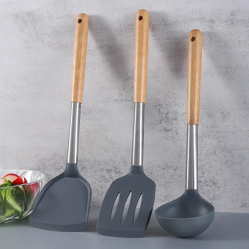 Utensili da cucina in silicone, spatola in silicone, manico in legno, spatola in silicone, cucchiaio da zuppa in silicone, spatola per perdite, padella antiaderente