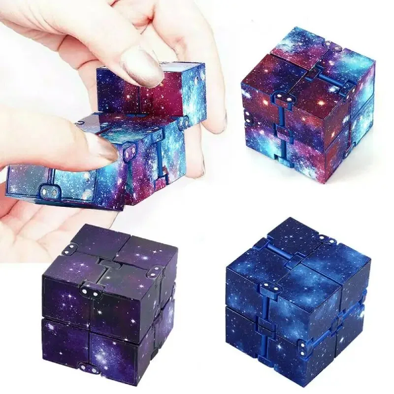 Sternenhimmel Pracht Unendlicher Würfel Stressabbau Würfel Kreatives magisches Puzzle Flip Cube Zappeln Fingerspielzeug Angstlinderungsspielzeug Image