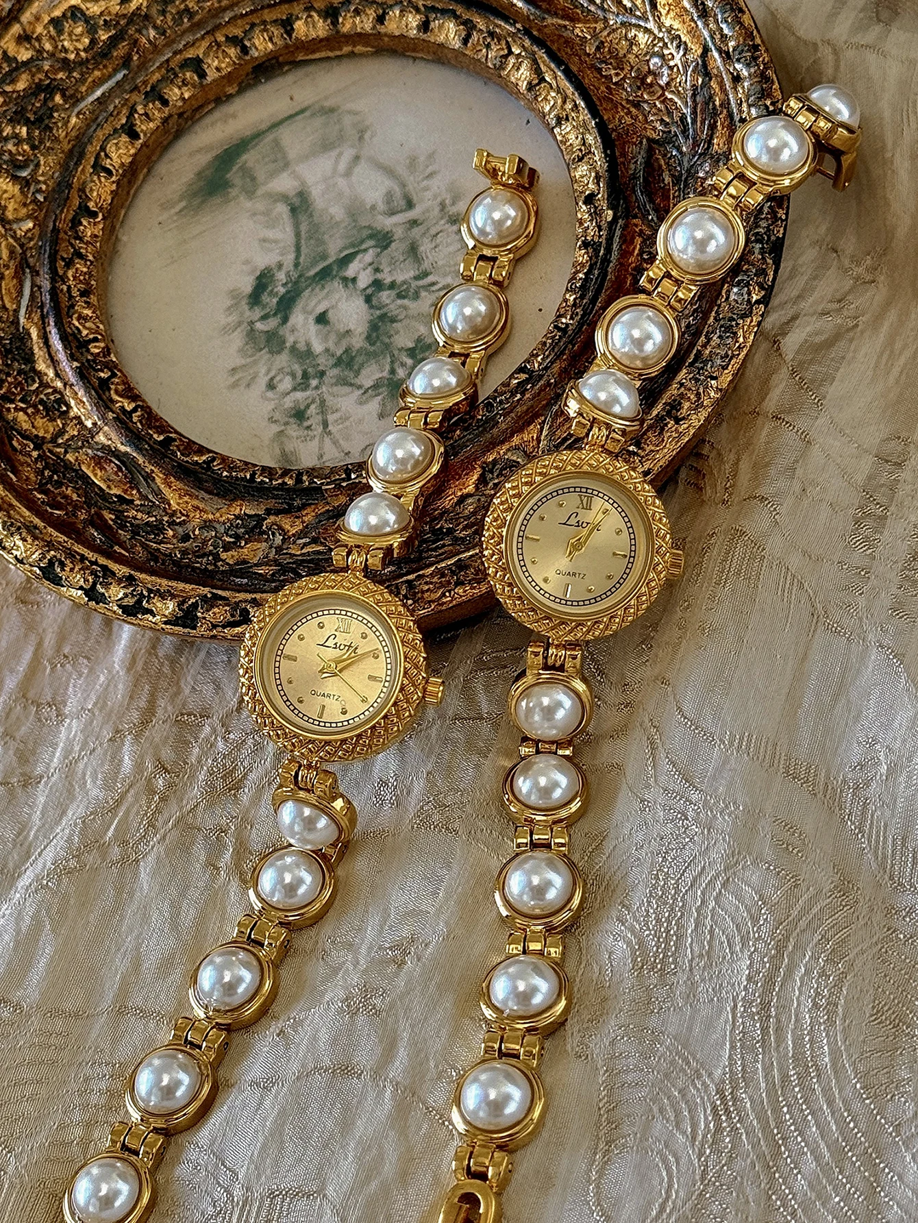 1 Stück goldene französische Mode und elegante Damen-Quarzuhr mit Perlenarmband, Palace Retro-Bohemien-Stil, 30 m wasserdicht, runde Damen-Quarzuhr, geeignet für den täglichen Gebrauch, Urlaub, Party