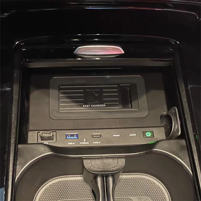 Auto-Wireless-Ladegerät für Mercedes Benz EQA EQB W177 W188 W247 2019–2024, 15 W, schnelles Telefon-Ladegerät, Ladepad, Platte, Telefonhalter Image