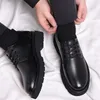 Lederschuhe für Herren, schwarz, dicke Sohle, Plattform, runde Zehen, versandkostenfrei, klassischer