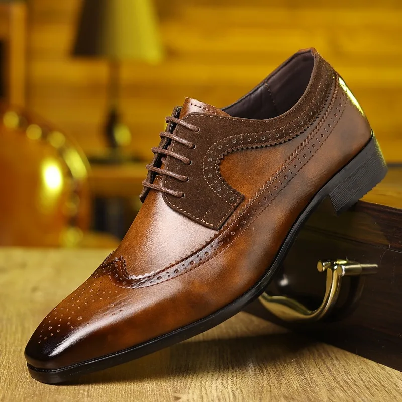 Britische Leder geschnitzte Brogue-Schuhe für Herren, Designer-Schuhe mit weicher Sohle, große Herrenschuhe, modische Plattform, Business-Männer-Kleiderschuh