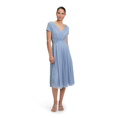 Cocktailkleid VERA MONT "Vera Mont Cocktailkleid im Glitzer-Look", Damen, Gr. 40, Normalgrößen, blau (blau, silber), Netz, Obermaterial: 100% Polyester. Futter: 100% Polyester., elegant, ausgestellt kurz, V-Ausschnitt, Halbarm, Kleider, Stoff Image