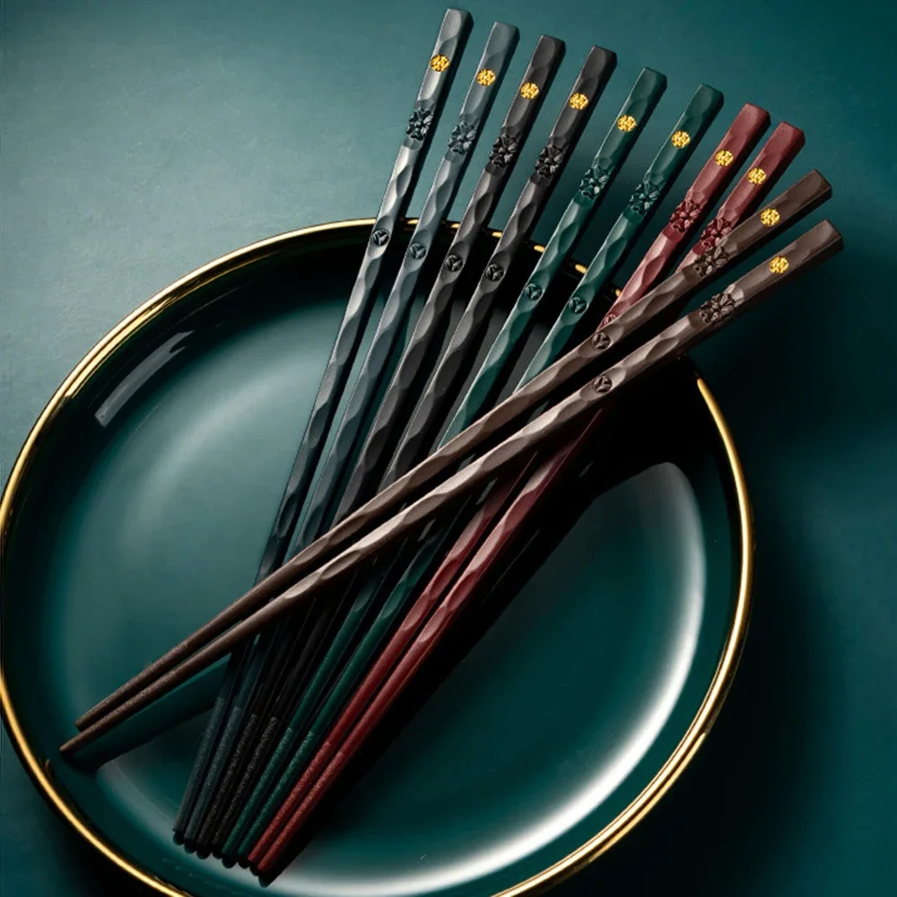 5 Stück wiederverwendbare chinesische Essstäbchen, Lebensmittel-Sushi-Sticks, Legierung, rutschfest, spülmaschinenfest, Bambusform, Lebensmittelqualität Image