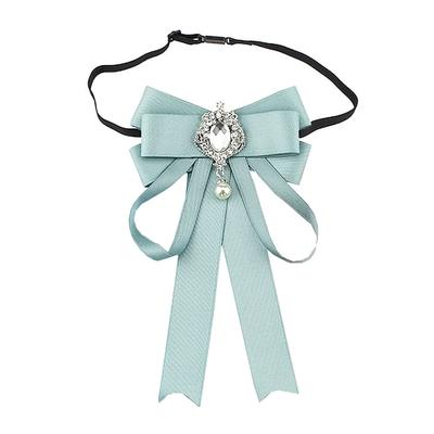 elegante papillon bordeaux con ciondolo gioiello – accessorio femminile in stile vittoriano per eventi formali, matrimoni e cosplay