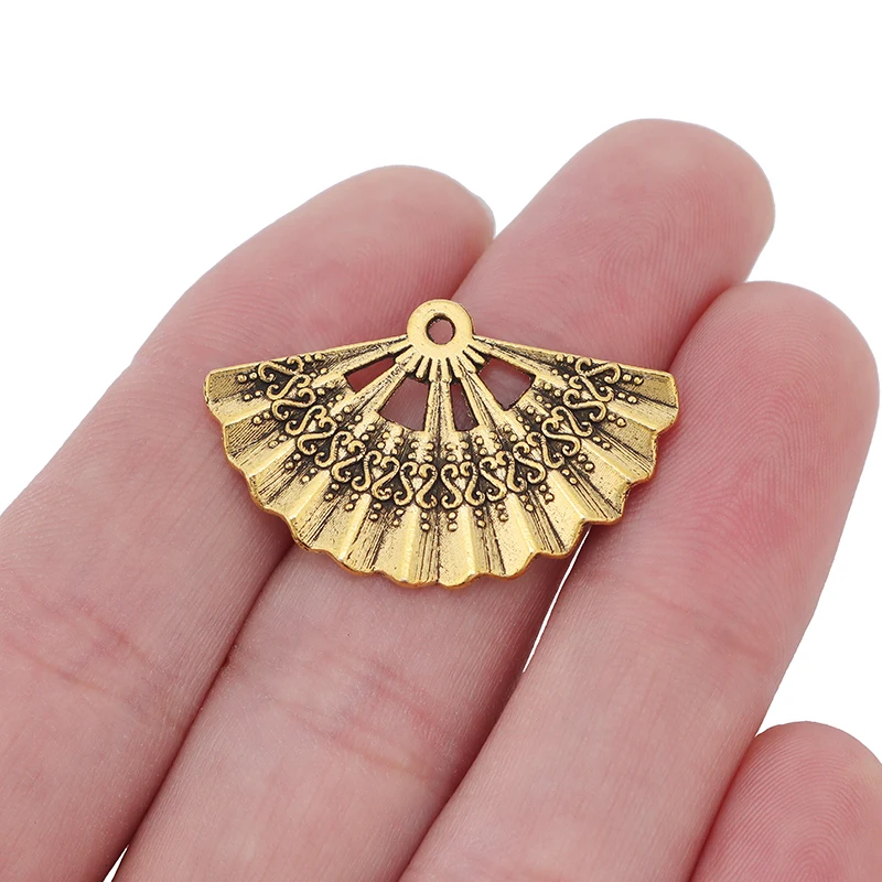 30 stücke antike Silber/Gold chinesische Fan Vintage Charms Anhänger Perlen für DIY Halskette Armband Schmuck machen Accessoires