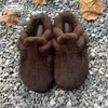 Damen Neue Clogs Hausschuhe 2024, warme, bequeme Winterschuhe, Damen-Designer-Schuhe, modische Schuhe für Damen, Nerz-Kunstfell-Slipper