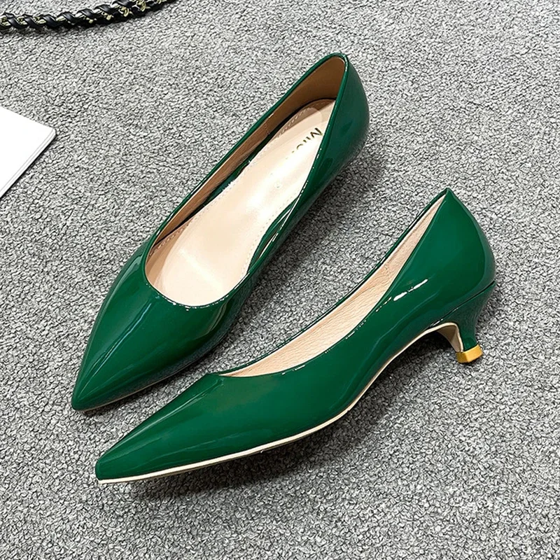 Women Low Small High Heels Shoes Brief Japanned Leather Pumps Big Size 41/42/43 Ladies Work Office Shoes Bridal Chaussures Femme