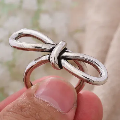 New Arrival Trendy Bowknot Design Thai Silver Female Party Rings Best Gift For Girlfriend Halloween