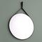 Specchio bagno rotondo con laccio pelle nera