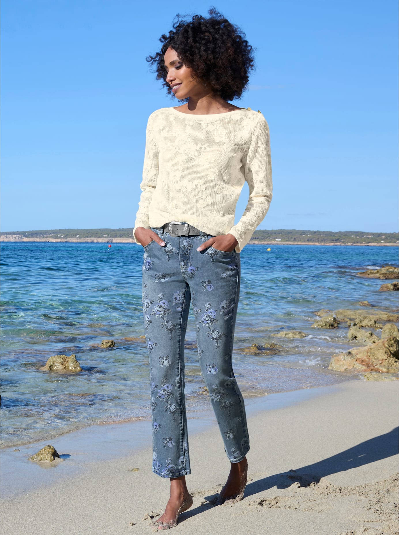 Bequeme Jeans HEINE, Damen, Gr. 36, Normalgrößen, blau (blau, bleached, bedruckt), 95% Baumwolle, 3% Polyester, 2% Elasthan, bedruckt, geblümt, gemustert, mehrfarbig, 7/8-Länge, Jeans