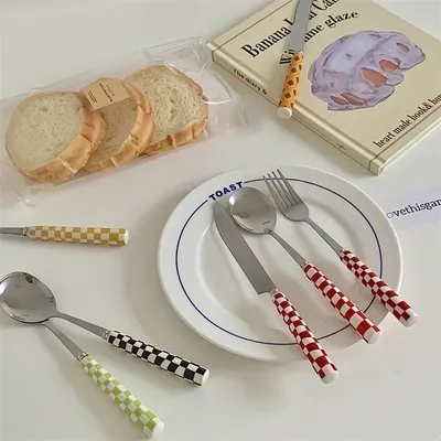 Dinnerware+Sets