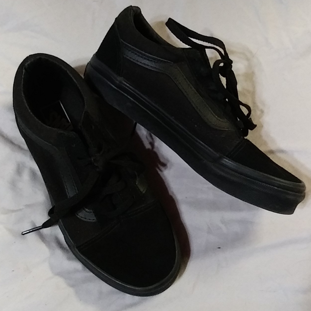 Vans Shoes | Vans Classic Old School In Black/Black/Black (2) | Color: Black | Size: U.S. Kids 2.0