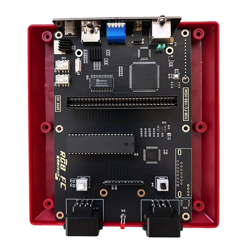 Mini-RGB-FC-Spielekonsole mit HDMI+RGBS-Ausgang. Unterstützt das Umschalten zwischen 4 Farbpaletten Image