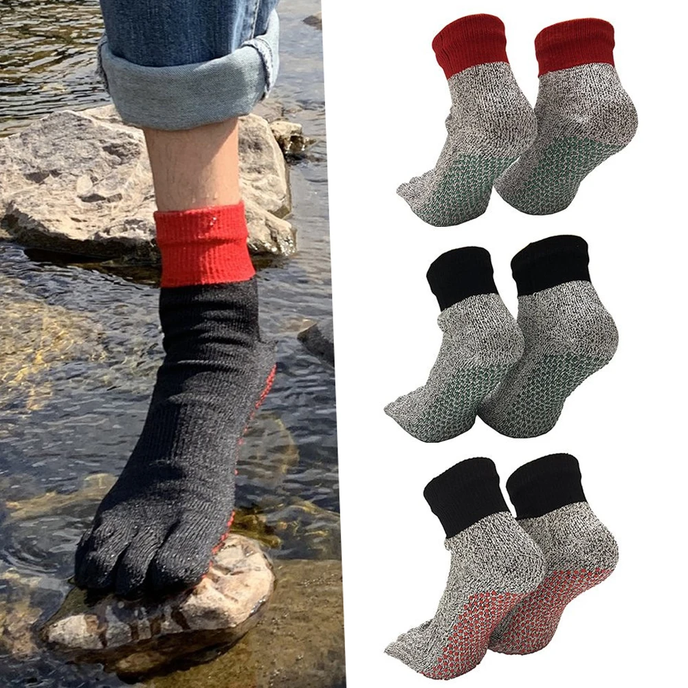 Anti-Rutsch-Zehensocken für Outdoor-Sportarten Schweißabsorbierende Outdoor-Sportsocken für Männer und Frauen Image