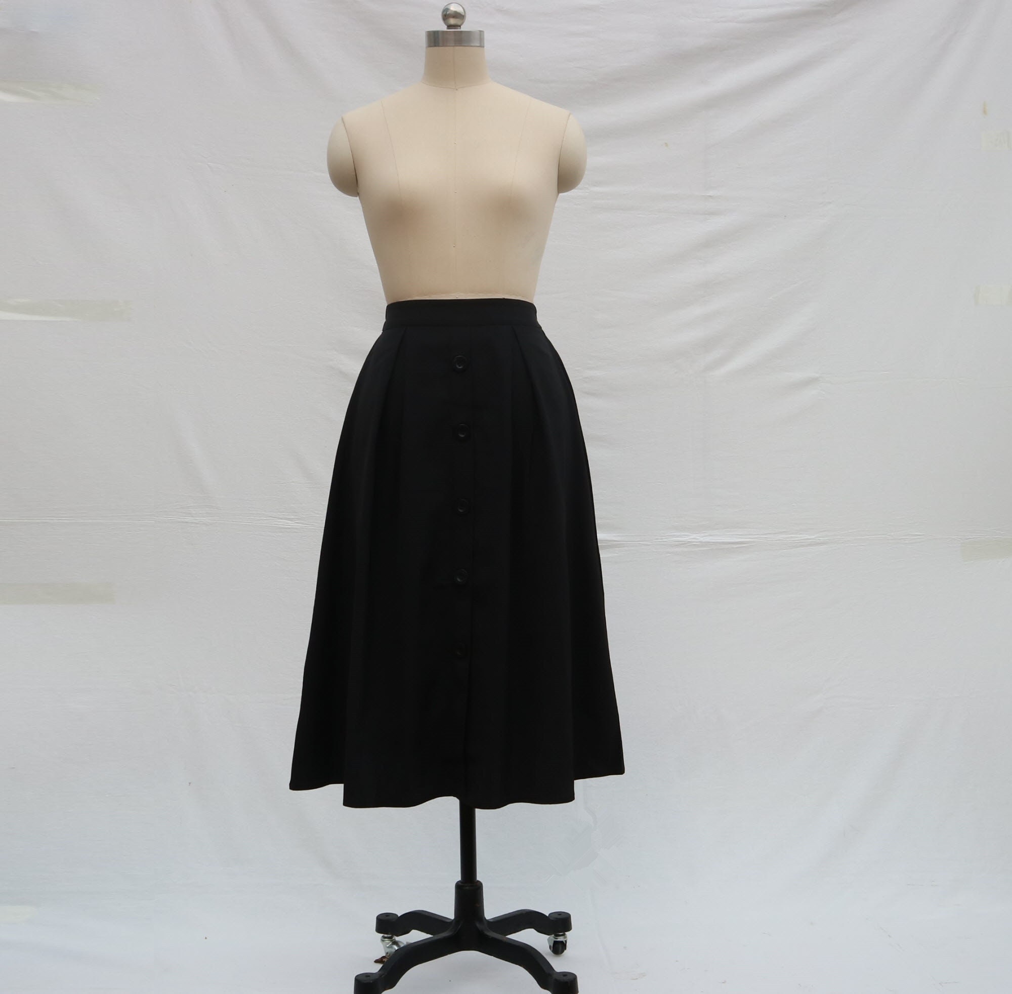 Jupe midi noire, jupe longue en lin, jupe pour femme, plus de taille, jupe personnalisée, jupe d'été, jupes plissées pour femme, cadeau