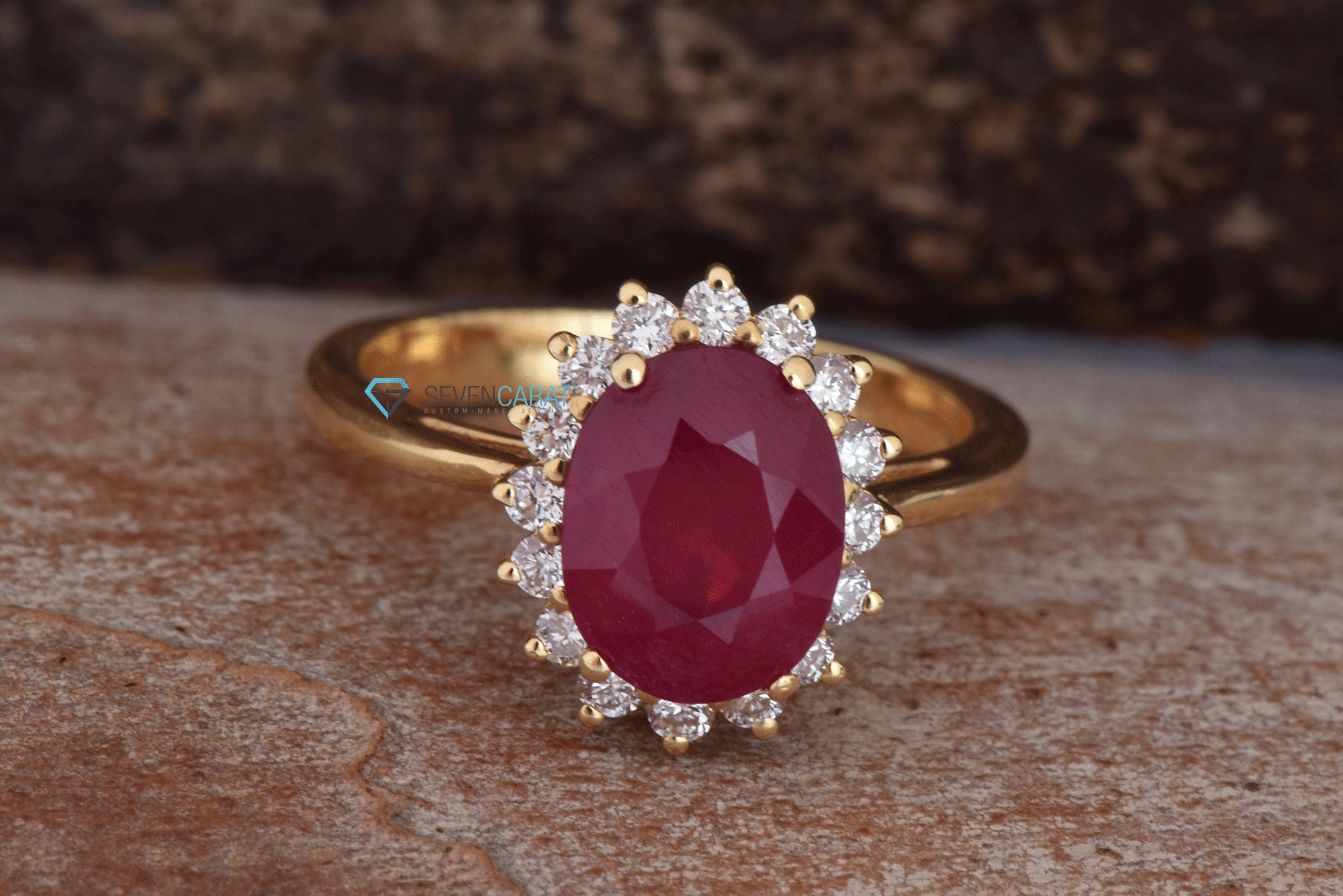 Anello in oro 14k con rubino, anello di fidanzamento con rubino, anello con rubino e diamanti, gioielli con rubino, anello ovale con rubino, anello co