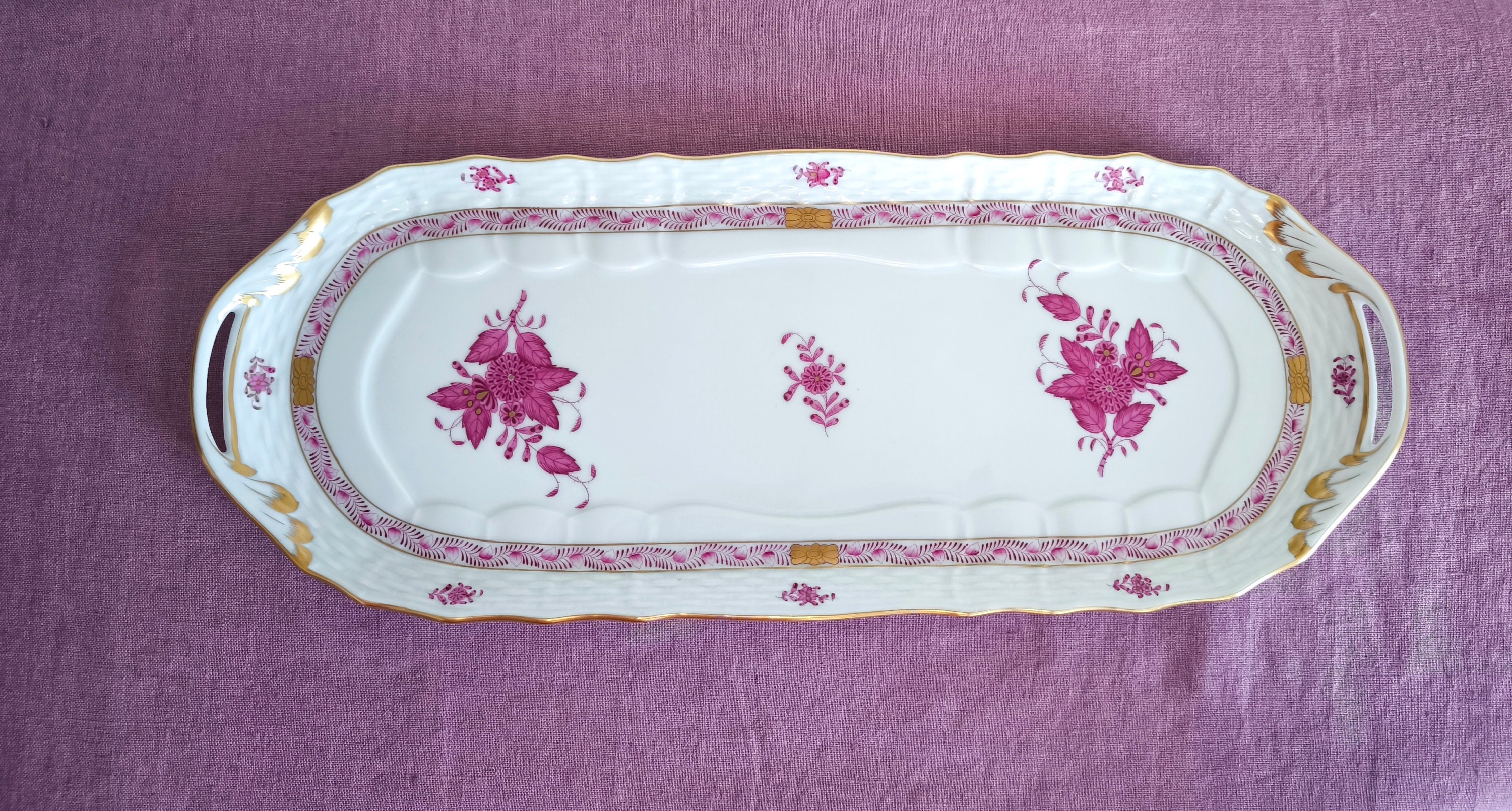 Vassoio in porcellana Herend Piatto VIOLA APPONYI lampone dipinto a mano, porcellana fine cinese Herend Ungheria Apponyi, regalo in porcellana vassoio