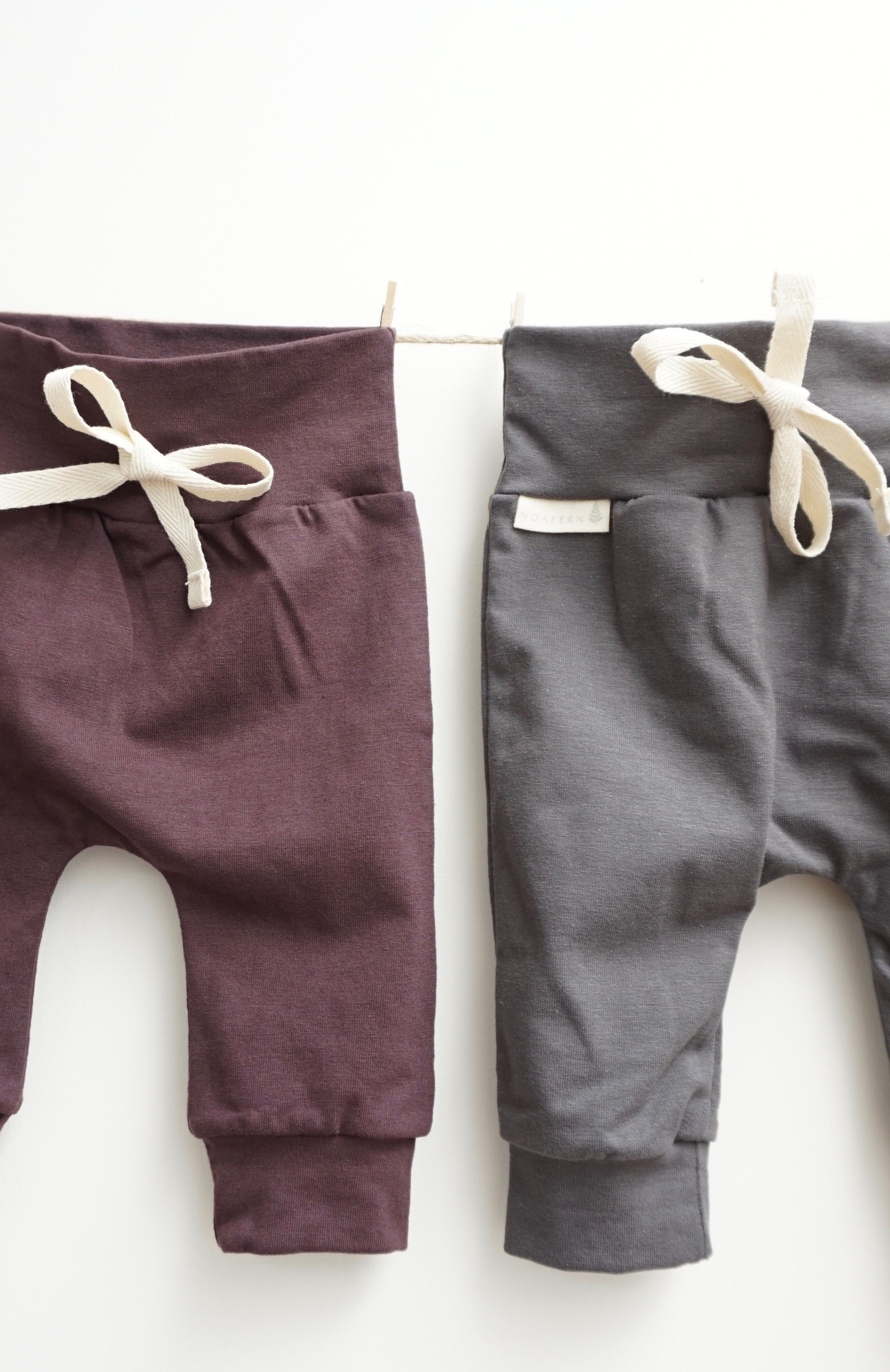 Modello di cucito per leggings per neonati da scaricare e VIDEO HD / 0-12 mesi / 4 taglie / modello di pantaloni harem per neonati in formato PDF, mod